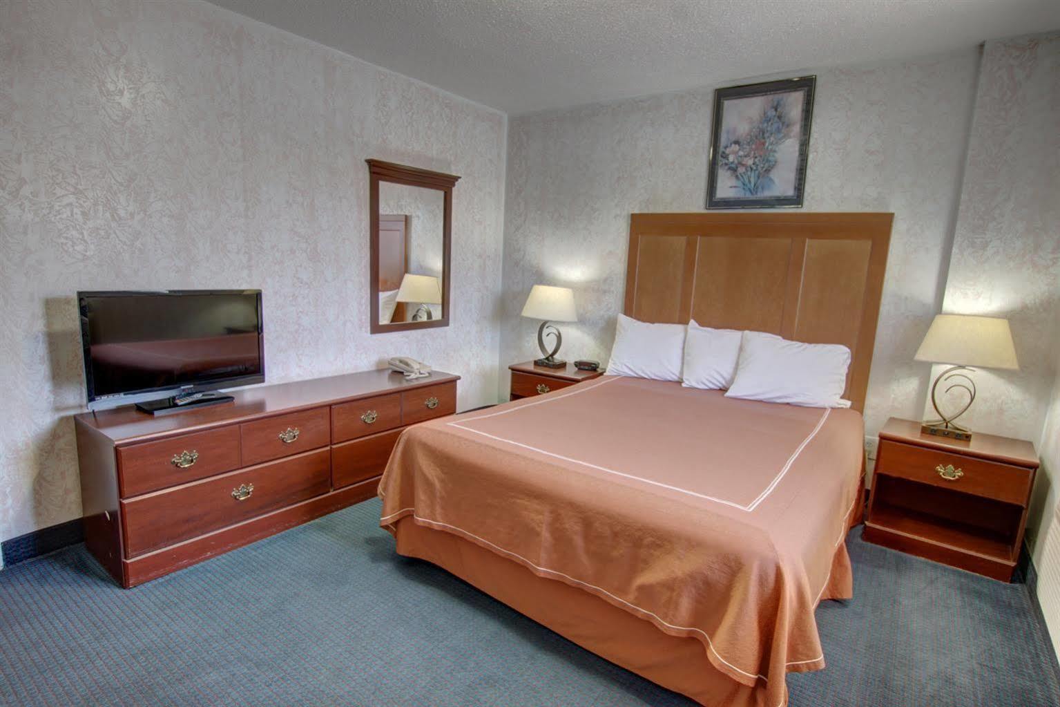 Castle Inn & Suites Niagara Falls Zewnętrze zdjęcie